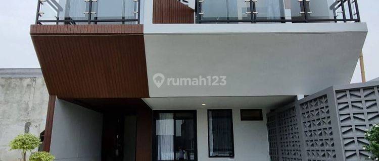 Rumah cantik, 2 lt mulai dr Rp. 1,4 M, fresh brand new di Pondok Cabe.  1