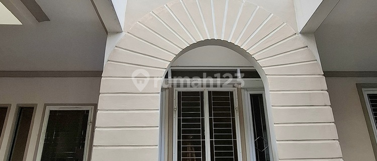 Rumah Cantik 3 LT. Siap Pakai. Sunter Paradis 2. Jak Ut 1