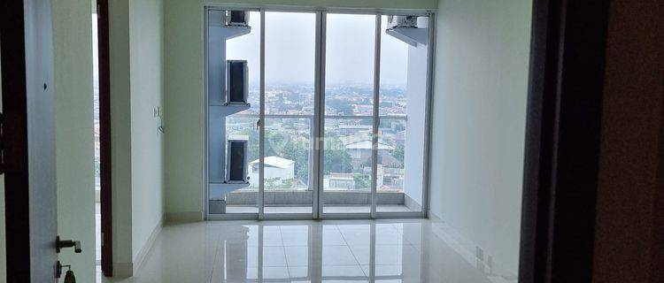 Disewakan Apartemen Puri Mansion 3 BR Semi Furnished Bagus Murah 1