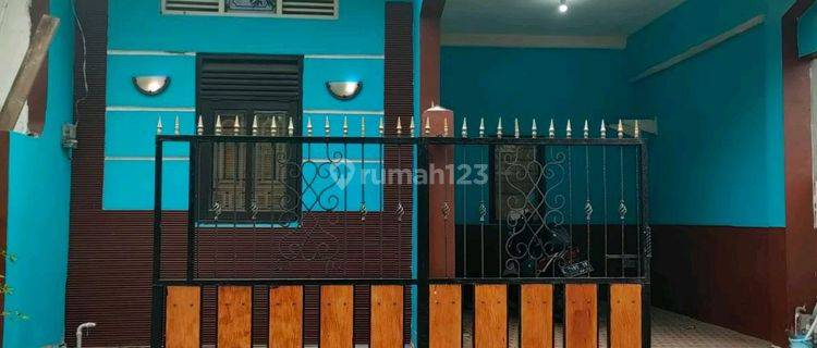 Rumah Kontrakan Taman Puspa Anggaswangi Sidoarjo 2 Lantai Bagus 1