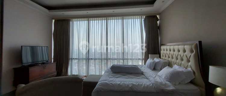 Tower Cosmopolitan Penthouse,  kemang village residence  1