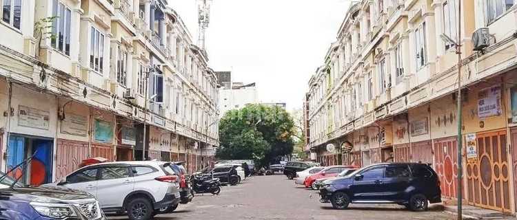 For Sale: Business Point Complex Shop House on Jl.Setia Budi - Newly Renovated 1
