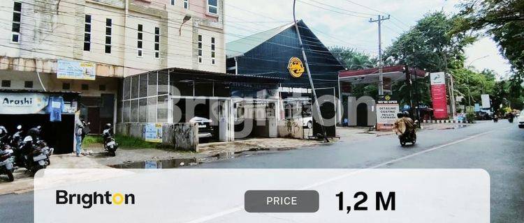 Ruko Kosong Inti Kota Panjang Tanah 34 Meter Jl. Sutomo Ujung 1