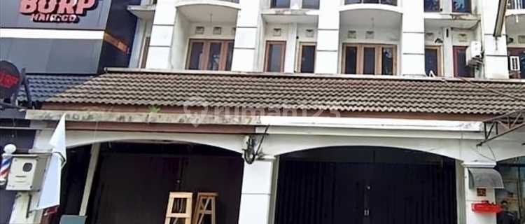 For Rent: Cemara Asri Business Complex Shophouse, East Boulevard Street 1