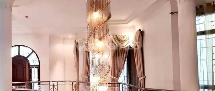 For Sale/Rent: 14.5 M Wide House on Jl Sei Bingei, Semi-Furnished 1