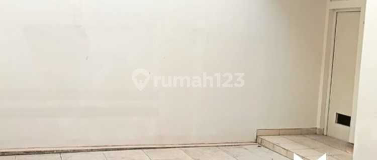 Disewakan Rumah luas 8 Meter Komplek Gamacity Cluster Bahamas 1