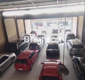 SEGERA SHOWROOM MOBIL DI KARAWACI 1
