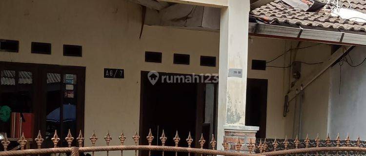 Rumah dalam komplek Griya katulampa 1