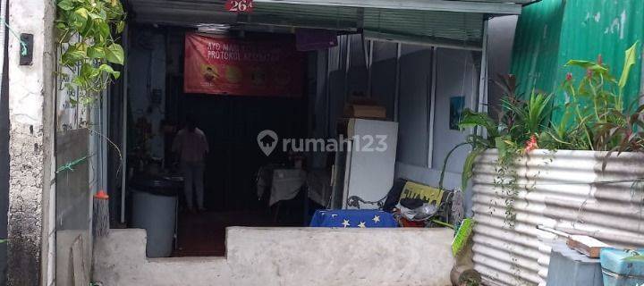 Dijual Rumah lama harga Sesuai NJOP ( ngantong, lantai 1.5) Area Strategis 1