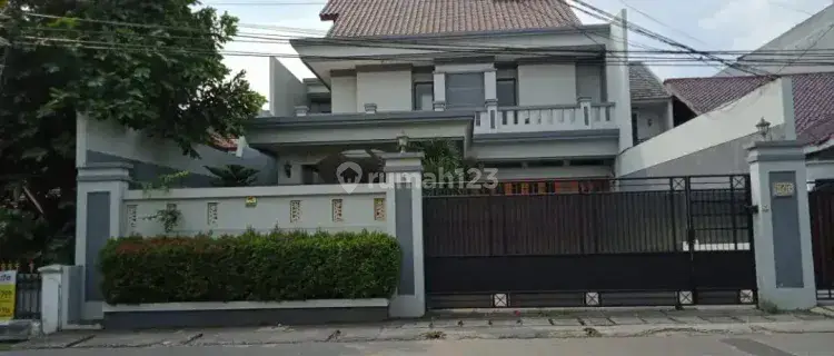 Jual Cepat Rumah 2 Lantai Siap Huni Di Cilandak Barat 1