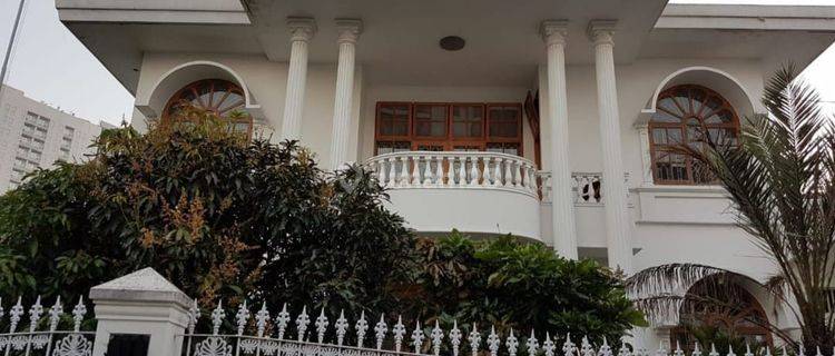 Rumah Bagus Dan Asri 2 Lantai di Cipaganti Bandung Siap Huni 1