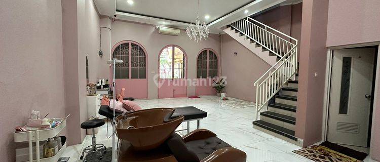 Disewakan Ruang Usaha Cocok Untuk Salon di Mainroad Tengah Kota Bandung 1