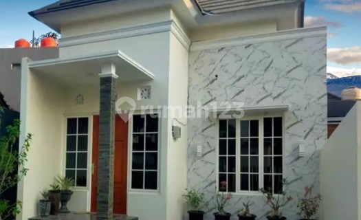 Rumah Dekat Unimus 1