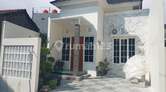 Rumah Bagus Dekat Kampus Ternama di Mangunharjo 1