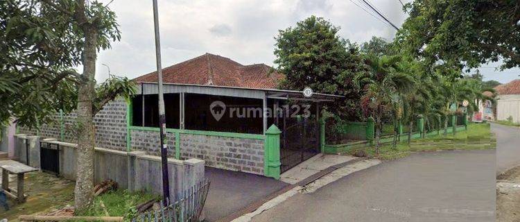 Rumah Lokasi Ramai Dimainroad di Asrama Nyantong, Tasikmalaya 1