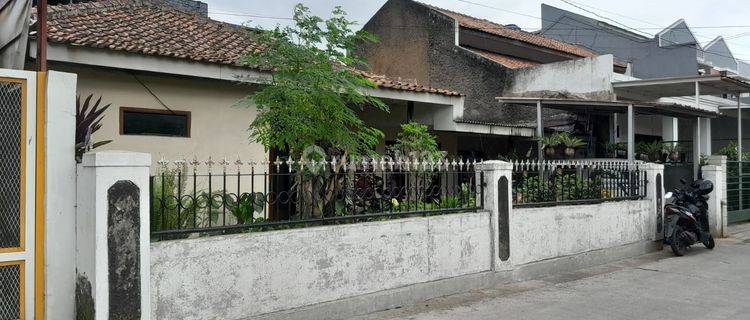 Rumah Cocok Untuk Kost Dekat Mainroad Dan Pintu Tol di Logam 1