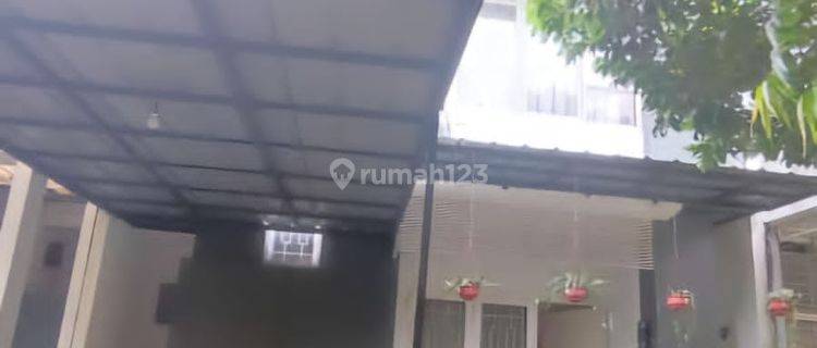 Rumah 2 Lantai Furnished di Bsd Delatinos, Tangerang 1