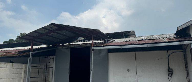 Gudang siap pakai di Setiabudi 1