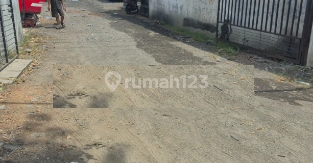 Dijual Rumah di Jalan Raya Utama Majapahit Semarang 1