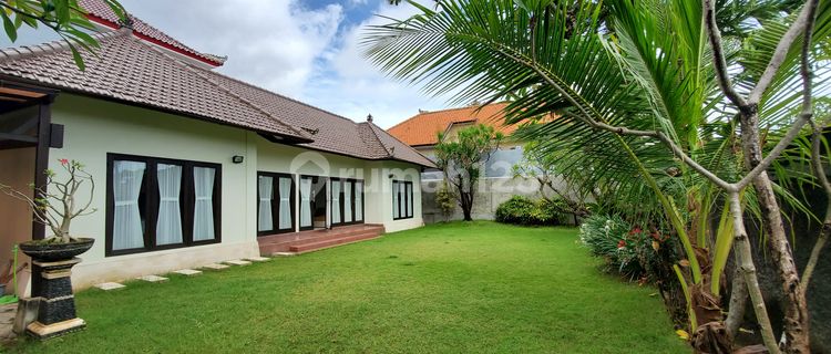 Minimalist House with Complete SHM and Building Permit in Pemogan IC 1