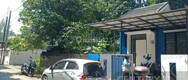 Rumah Hook Dekat GDC Di Perumahan Taman Anyelir 3, Depok 1