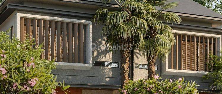 Hunian Konsep Villa Dekat Pantai Sanur 2 Lantai 1