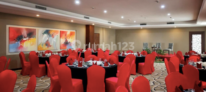 4-Star Hotel in Semarang – 18 Floors + Mall, For Sale IDR 450M Negotiable 1