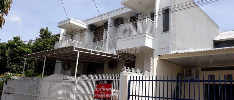 Dijual Town House Cantik Dilokasi Strategis Dijalan Cut Nyak Dien Bukit Kecil Palembang 1