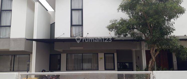 Dijual Rumah Baru 2 Lantai Full Furnish di Florista Garden Km 7 Palembang  1