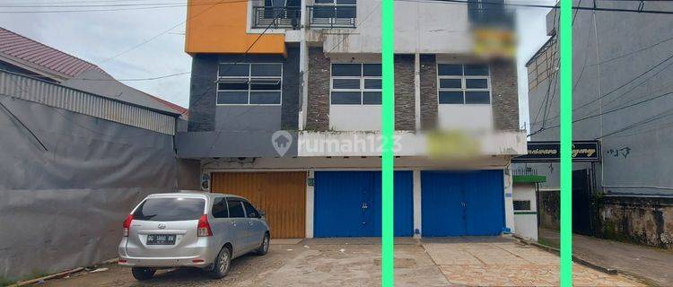 Disewakan Ruko 3 Lantai Full di Jln Parameswara Palembang 1