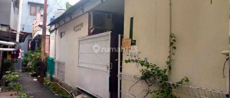 Kost Kostan Di Salemba Tengah Dekat Stasiun 40Jt/Tahun 1