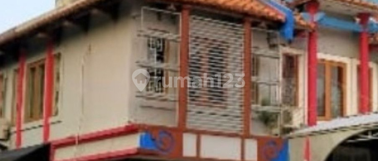 For Sale/ For Rent 2-Story Ready-to-Use Hook-Shop Lot in Little China Legenda Wisata 1