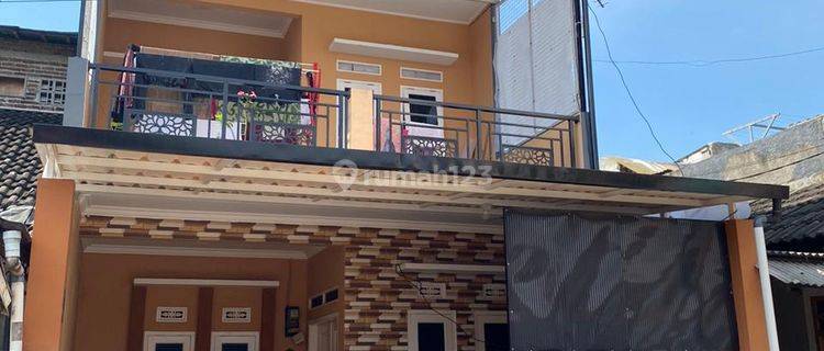 Dijual Rumah Cantik 2 Lantai di Perumahan Gbi Bandung 1