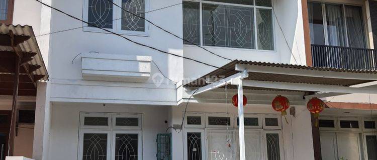 Di Jual Rumah Taman Palem 1