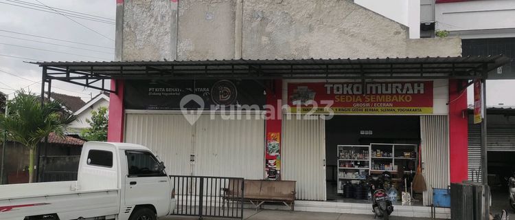 For Sale: Shop House in Business Area Near Adi Sucipto Airport 1