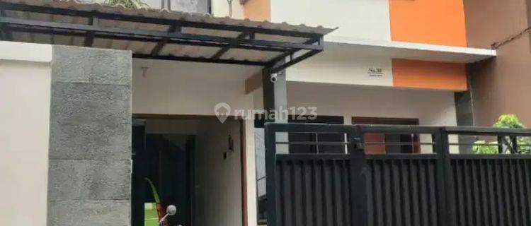 Dijual Rumah Cantik 2 Lt Di bekasi timur jatimulya 1