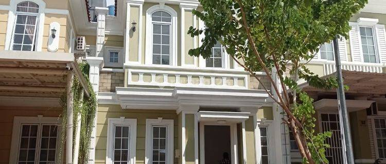 Ready Rumah Klasik Mewah Tengah Kota  1