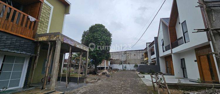 Rumah Murah 2 Lantai di Ciputat Tangerang Selatan 1