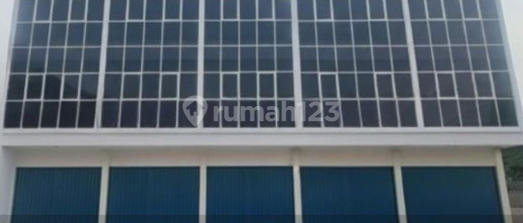 New 3.5-Story Shophouse Ready for Business in Green Ville, West Jakarta 1