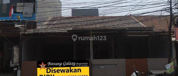 Disewa Rumah Pinggir Jalan Di Taman Aster, Jaka Setia, Bekasi Selatan


 1