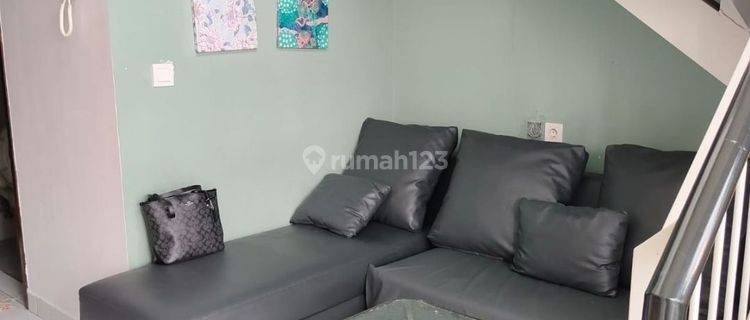 Casa De Parco Furnished Studio Loft 2 Lantai 49 Meter Lantai Atas 1