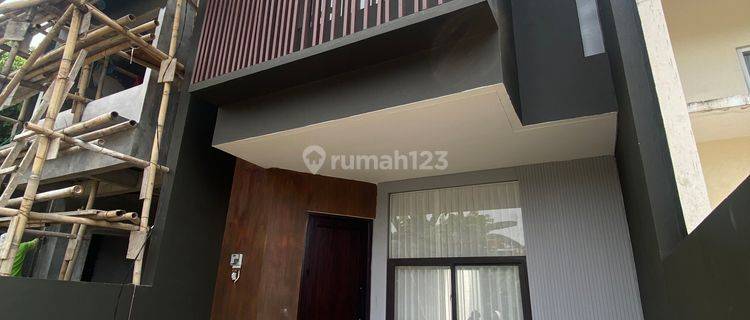 RUMAH DI BEKASI TANAH LUAS BANGUNAN MODERN HARGA MURAH 1