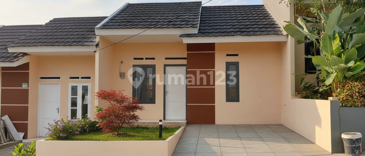 Rumah Pertama untuk Keluarga Kecil Bahagia! Dekat dengan Kawasan Industri :Heart:️ Rumah Bagus HGB di Pt Nina Venus Indonusa Ii, Jl. Pramuka, Parungkuda, Parung Kuda, Sukabumi, Jawa Barat, Indonesia, 43357, Kota Sukabumi 1
