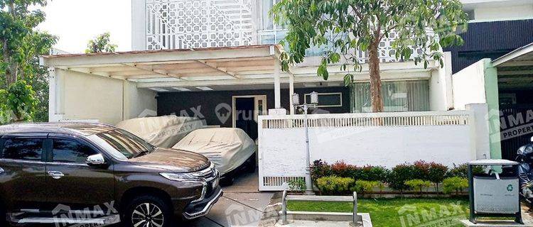 Rumah terawat 2LT, siap huni lokasi perum elit ARAYA malang 1