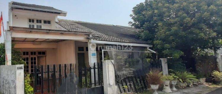 Rumah di Serua Ciputat SHM,dalam komplek 1