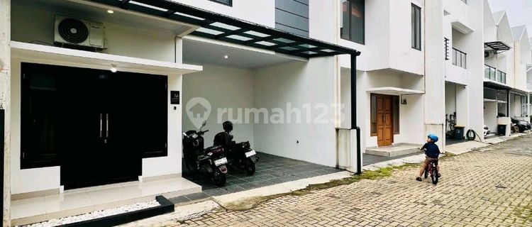 Rumah Cantik Fully Furnished Dicilandak Jaksel 1