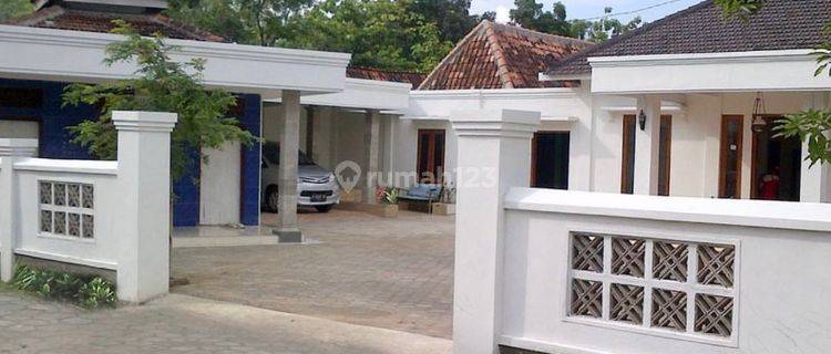 Dijual Rumah Super Luas, di Trowolu, Grobogan, Jawa Tengah 1