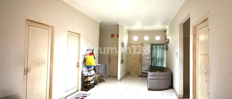 7-Room Boarding House + AC Ready to Occupy, Prime Location in Griya Loka BSD 1