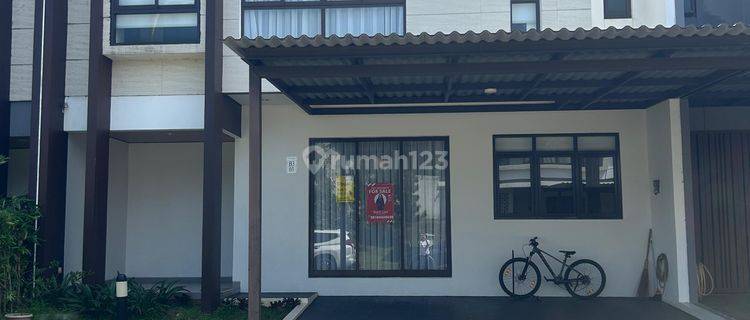 Dijual Rumah Bagus 2 Lantai Di Cluster Avezza, Bsd City 1