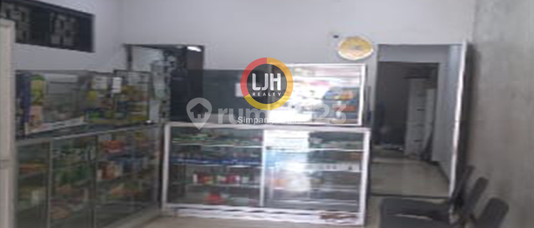 Ruko Strategis di Lokasi Komersial - Siap untuk Usaha 1